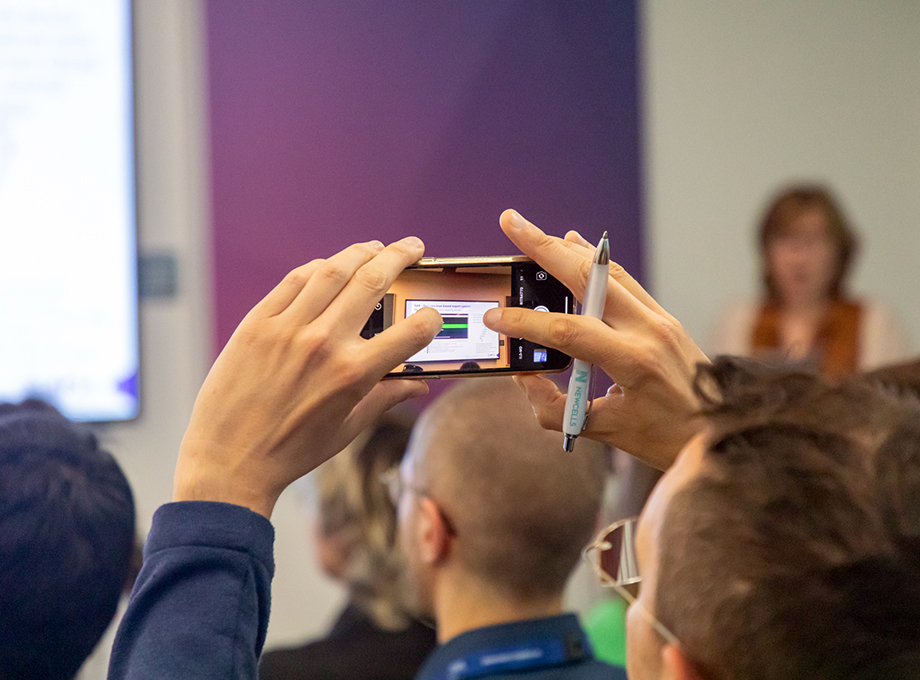 EPISKIN Academy Contact us